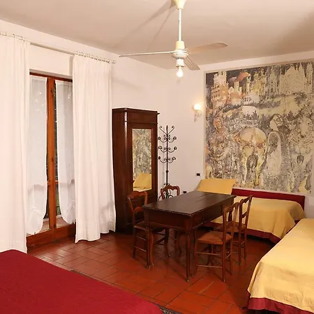 Bed & Breakfast Alle Querce 3*